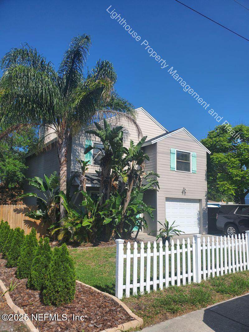 916 Penman Road - Photo 1