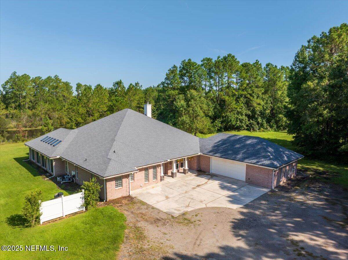 36821 Dyal Road - Photo 1