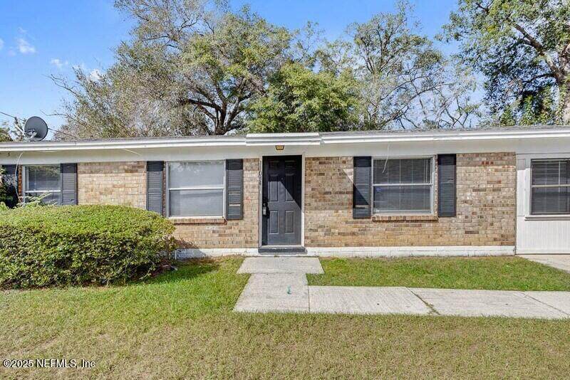 11034 Key Haven Boulevard - Photo 1