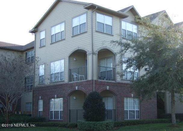 7800 Point Meadows Drive - Photo 1