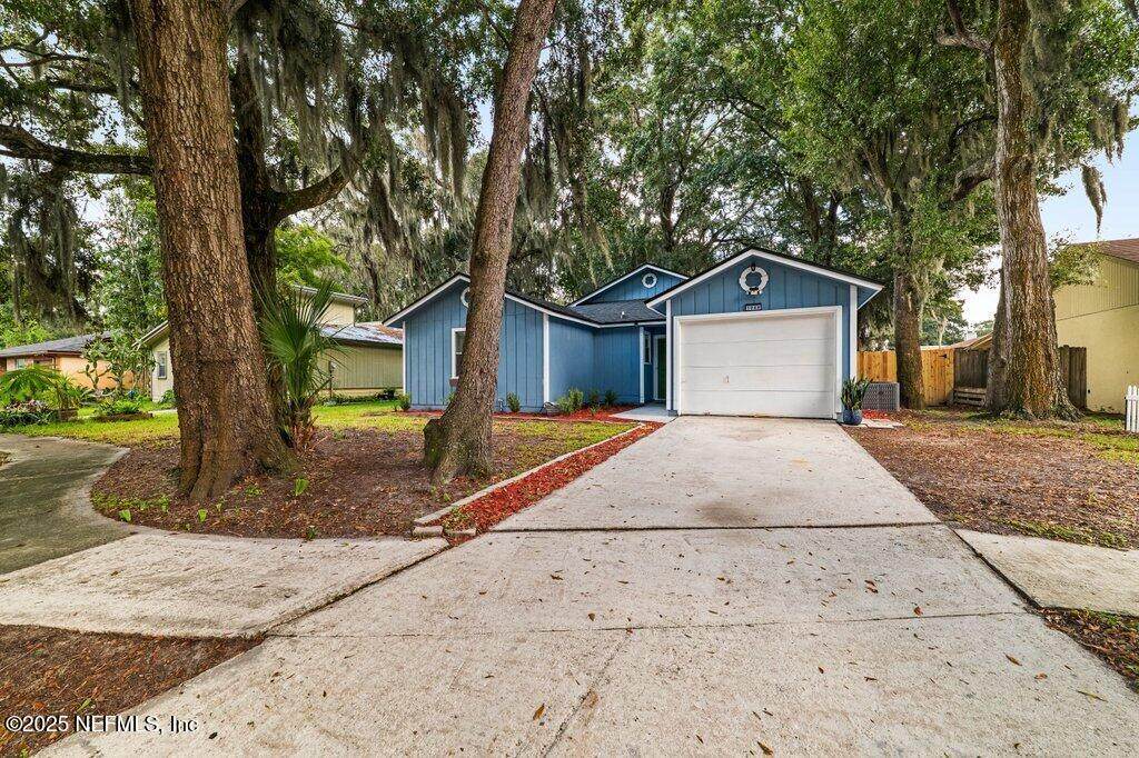 1048 Palm Landing Drive - Photo 1