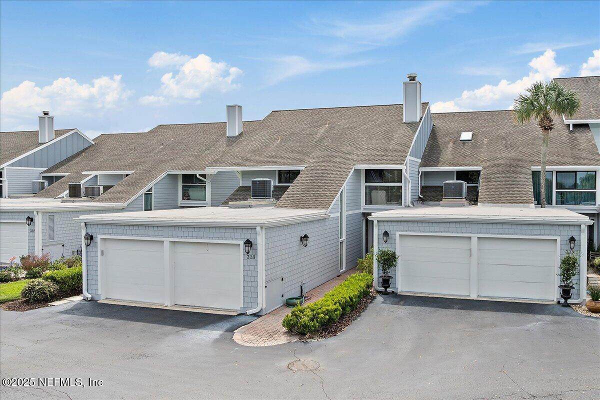 328 Deer Run Drive - Photo 1