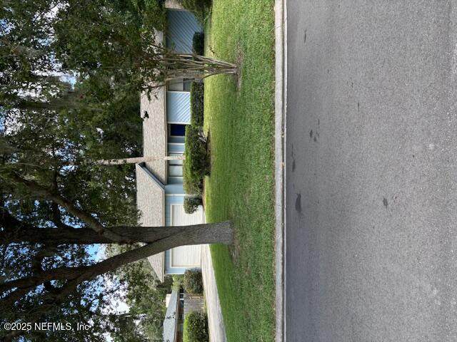 13 Oaks Drive - Photo 1