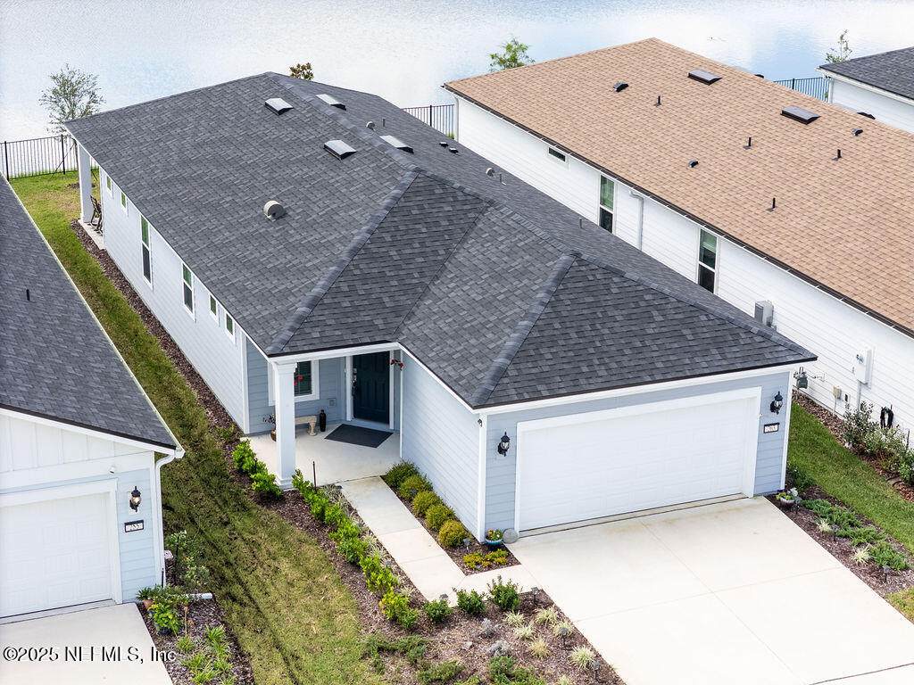 263 Fairlake Circle - Photo 1