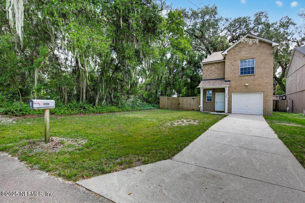 7042 Mills Avenue - Photo 1