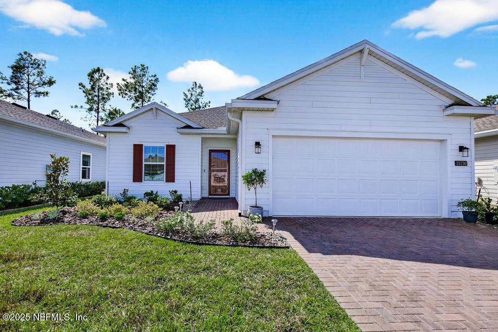 75730 Pondside Lane - Photo 1