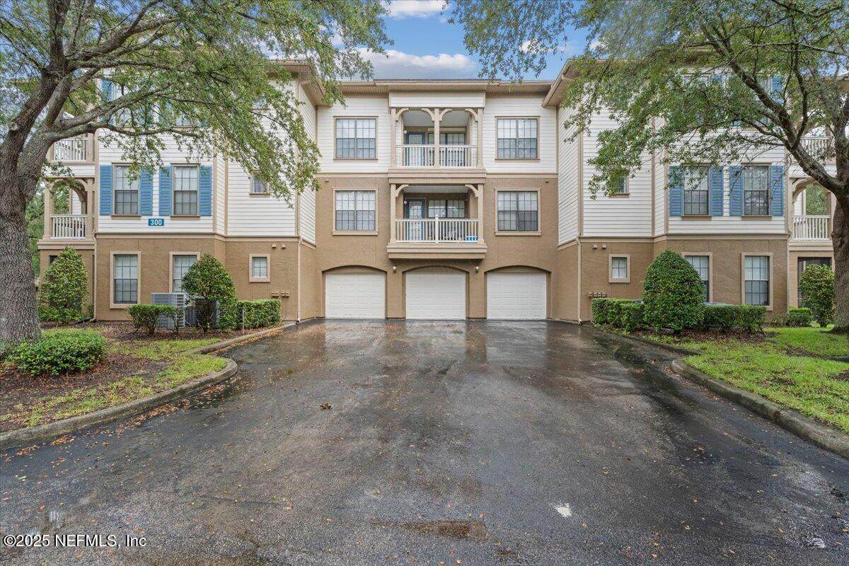 12700 Bartram Park Boulevard - Photo 1
