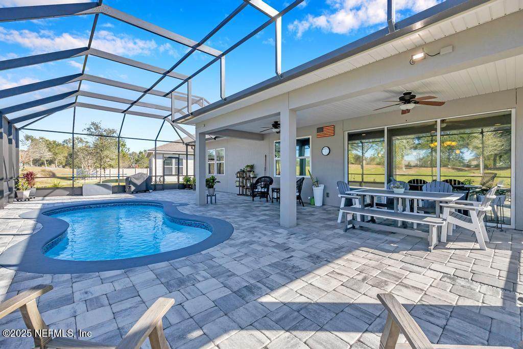 139 Evenshade Way - Photo 1