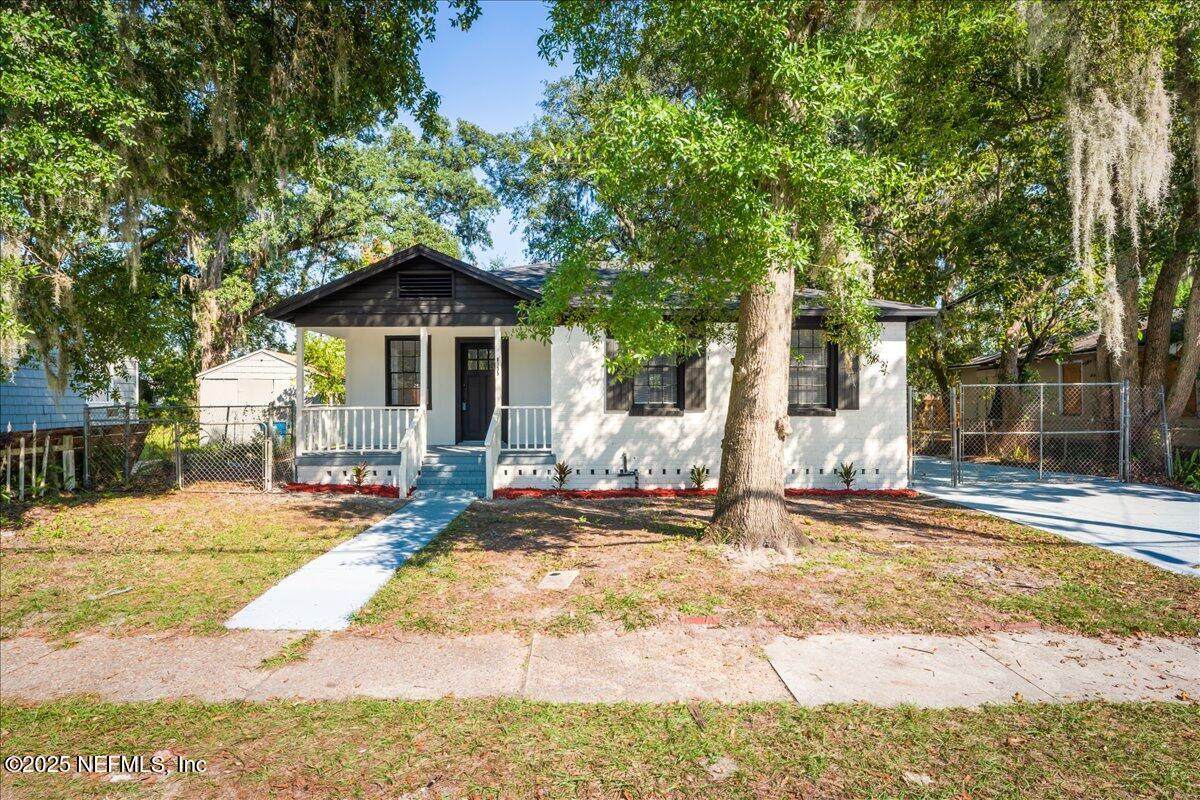 8135 Paul Jones Drive - Photo 1