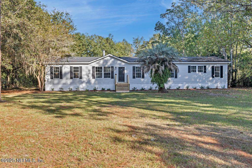 5537 Squaw Lane - Photo 1