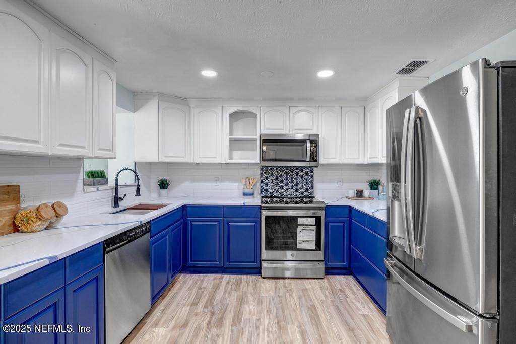 458 Eric Avenue - Photo 1