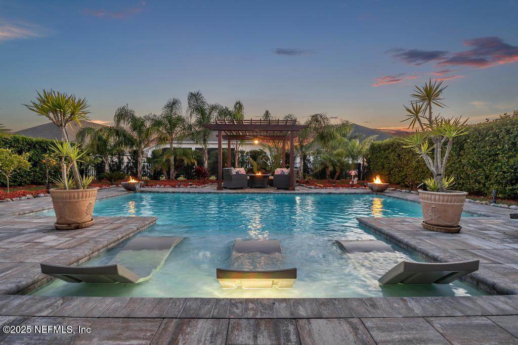 43 Pine Manor Drive - Photo 1