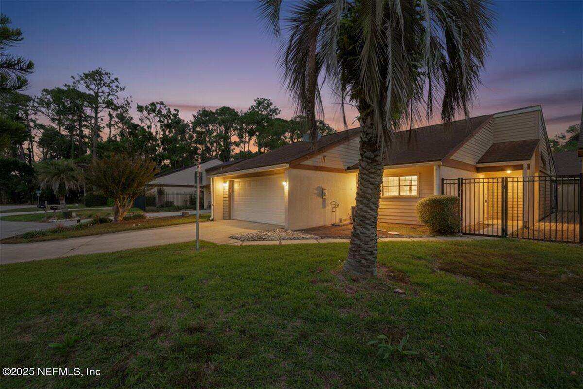 11017 Citron Court - Photo 1