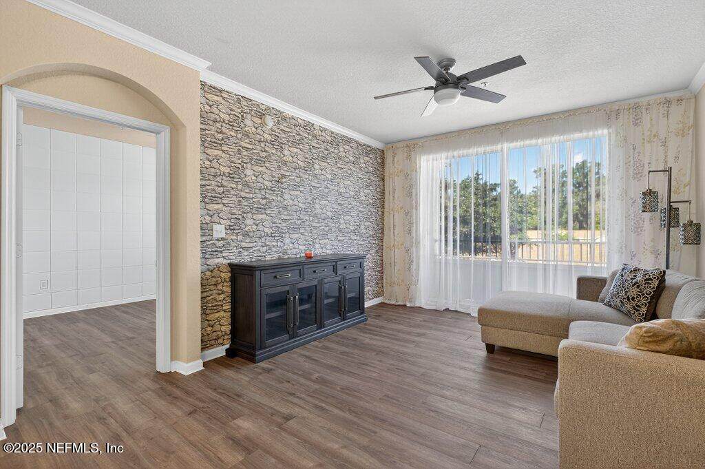 8539 Gate Parkway - Photo 1