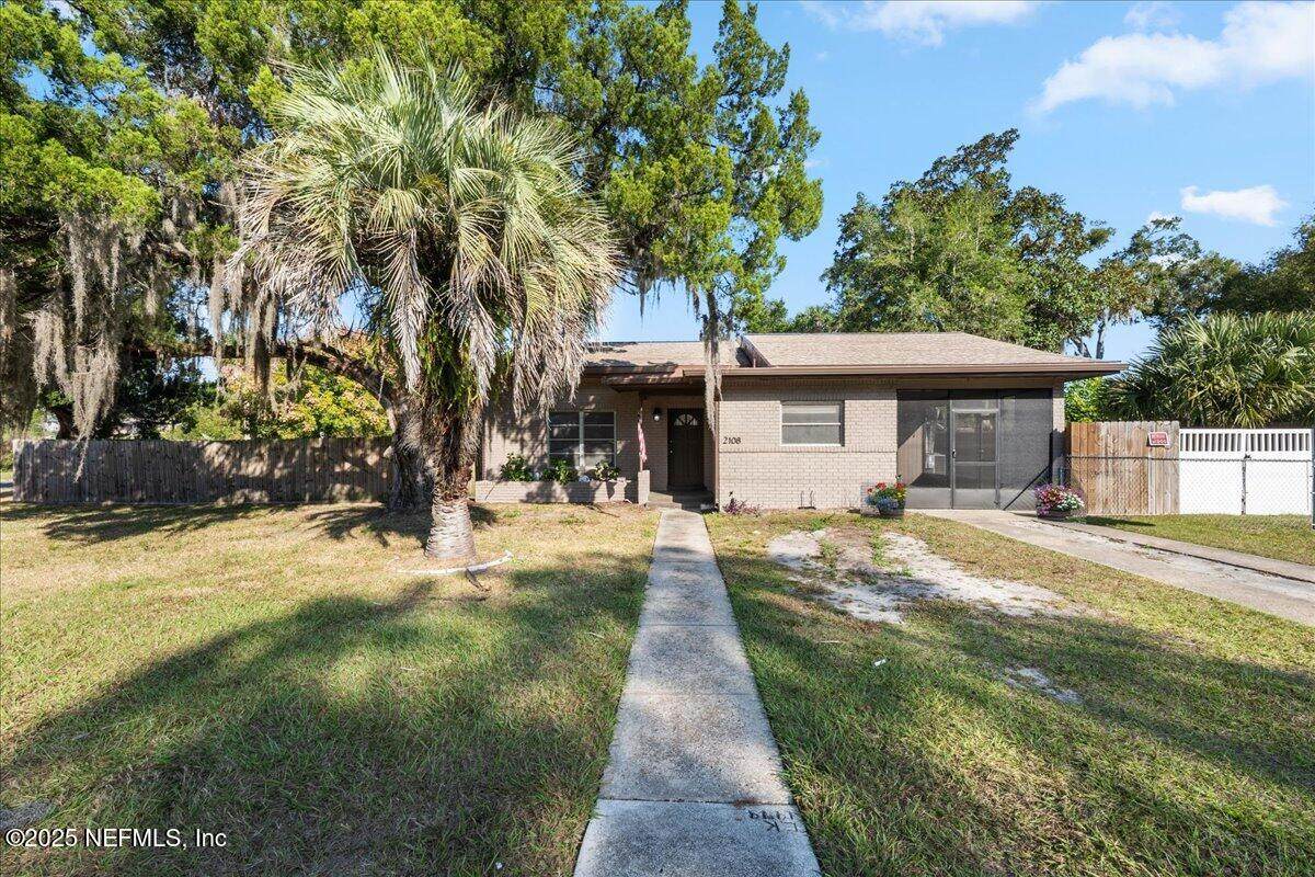 2108 Kirby Street - Photo 1