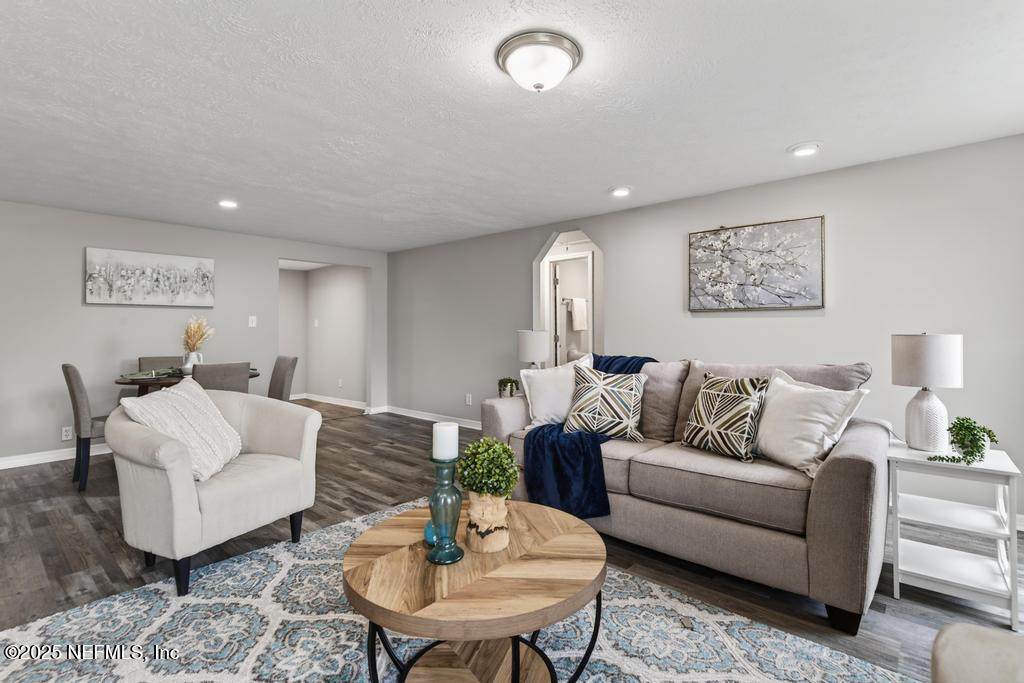 275 Claremore Avenue - Photo 1