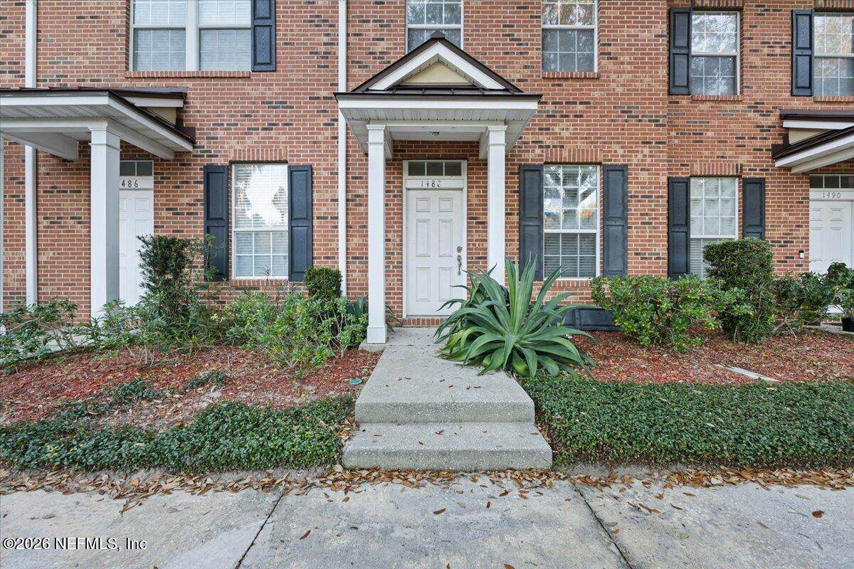 1488 Fieldview Drive - Photo 1