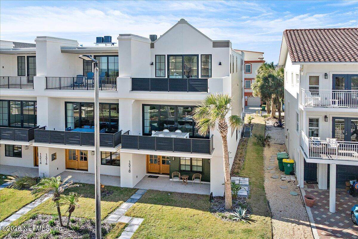 1318 1ST Street - Photo 1