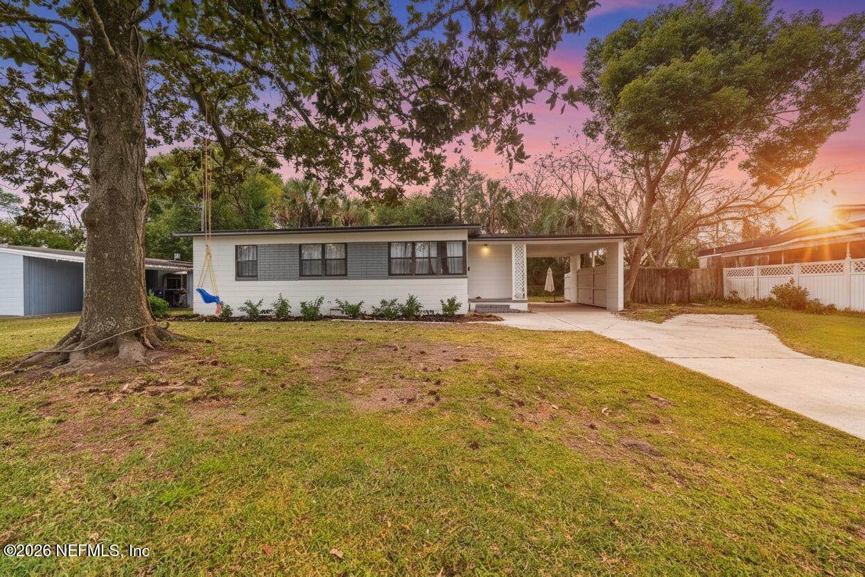1138 Halifax Road - Photo 1