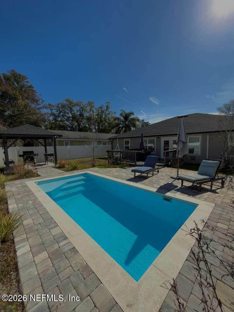 1843 10TH Street - Photo 1