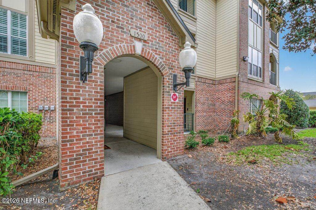7800 Point Meadows Drive - Photo 1