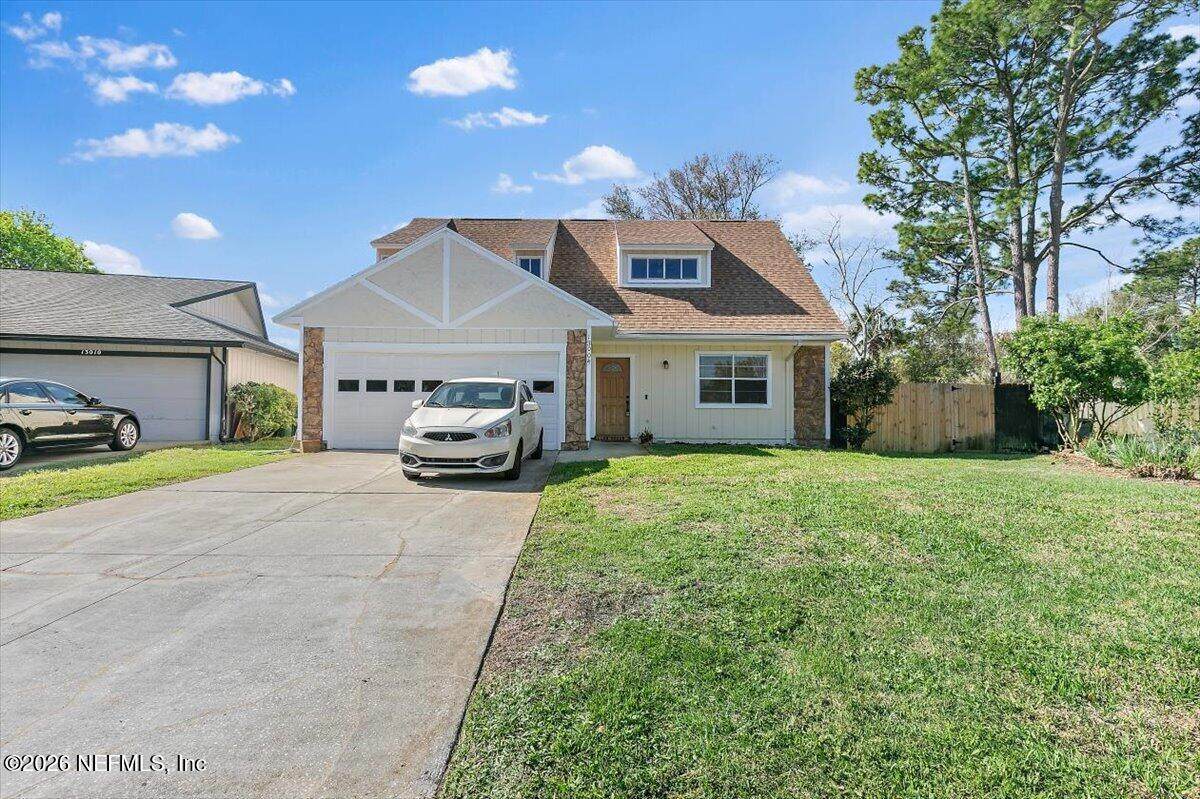 13004 Twin Pines Circle - Photo 1