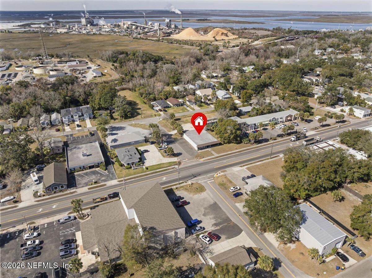 831 8TH Street - Photo 1