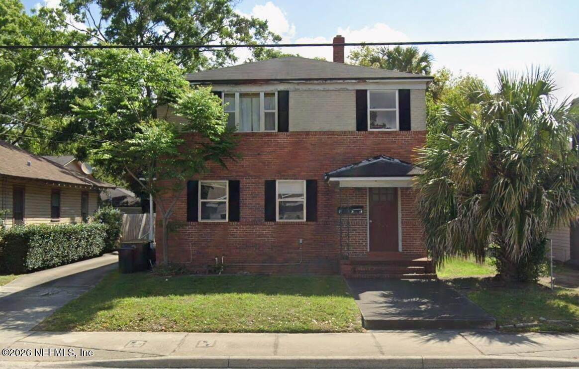835 Mcduff Avenue - Photo 1