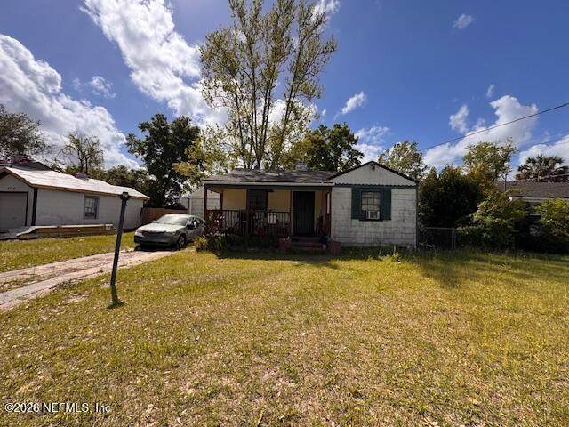4752 Boxwood Road - Photo 1