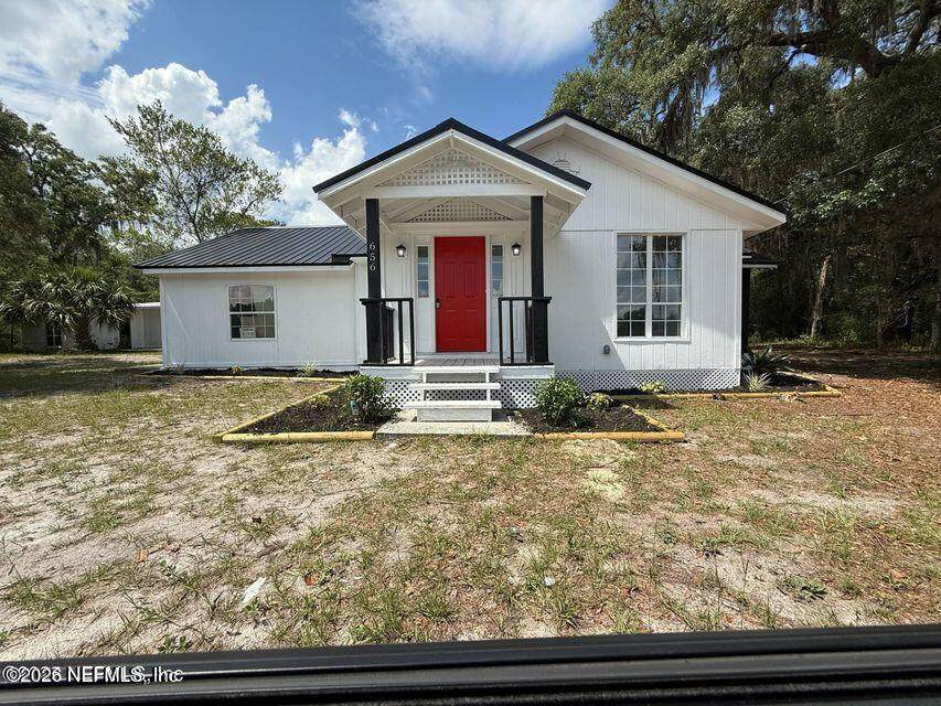 656 State Road 20 - Photo 1