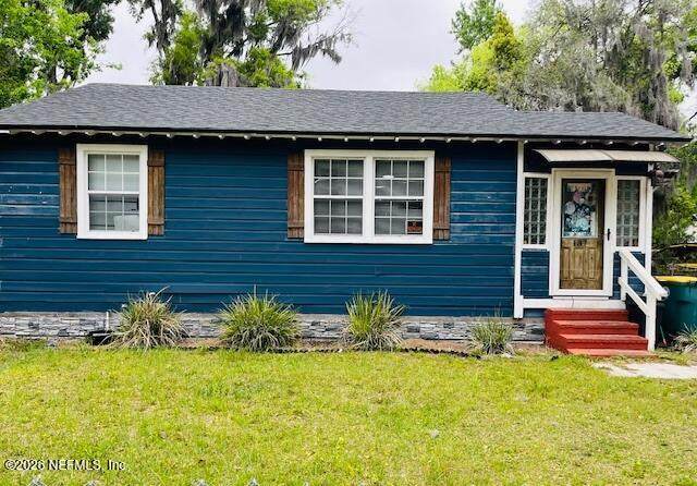 137 25TH Street - Photo 1