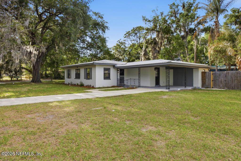 120 Oak Hill Drive - Photo 1