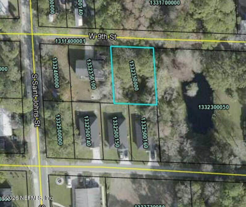 833 9TH Street - Photo 1