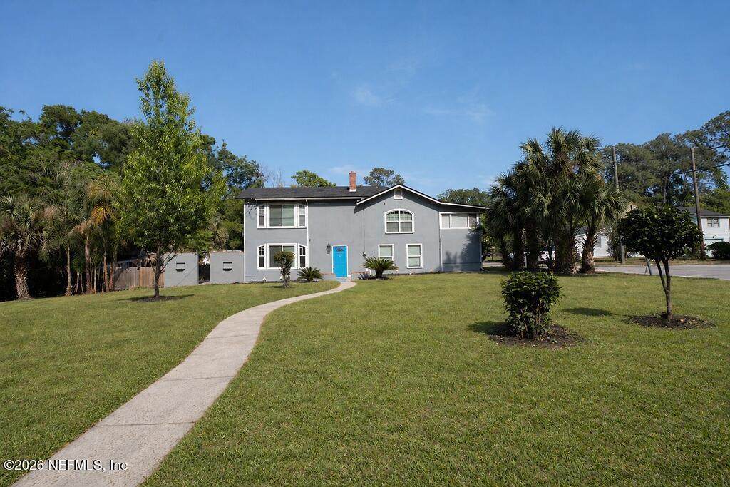 2233 Schumacher Avenue - Photo 1