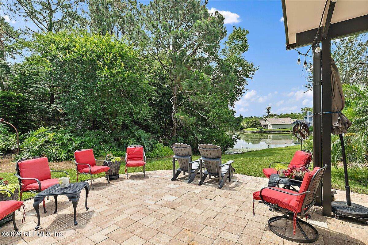 838 Tournament Road - Photo 1
