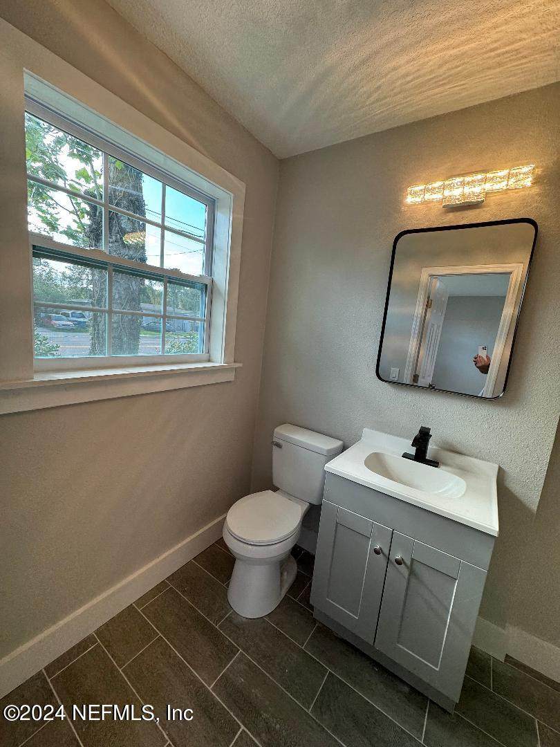 2535 Rogero Road - Photo 1