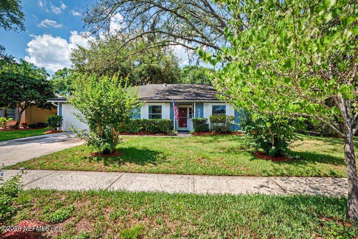 5465 Autumnbrook Trail - Photo 1