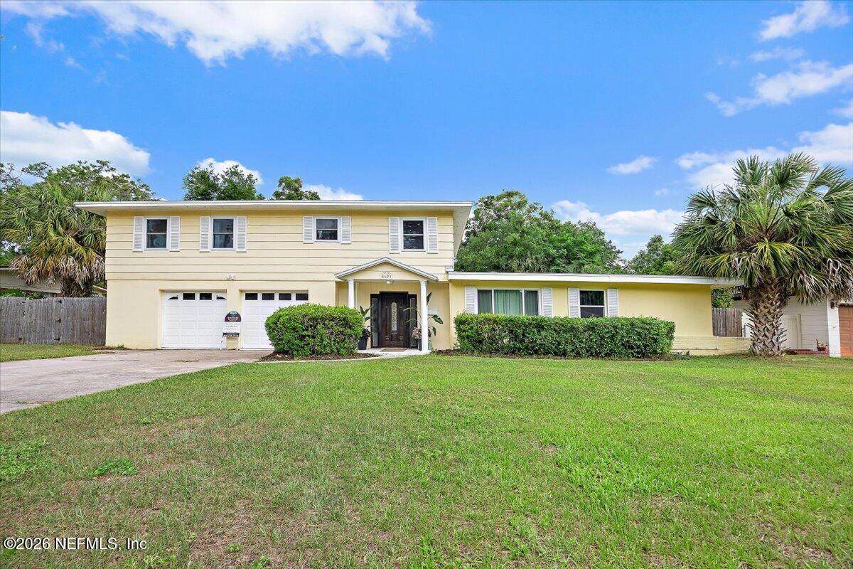5623 Darlow Avenue - Photo 1