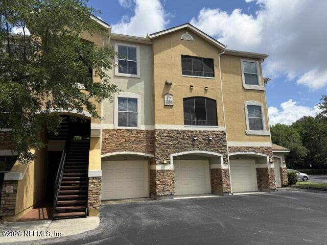 8539 Gate Parkway - Photo 1