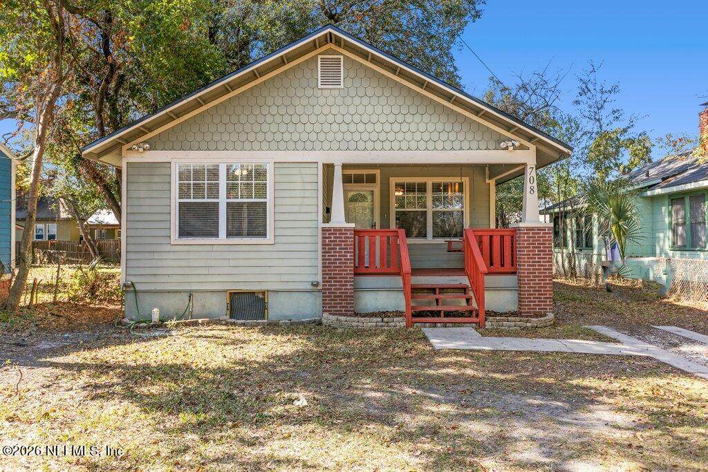 708 Acosta Street - Photo 1