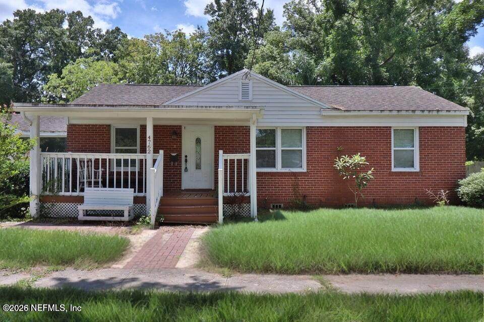 4762 Cambridge Road - Photo 1