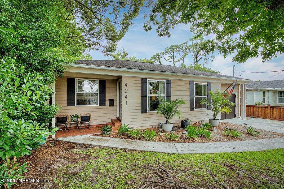 4241 Lexington - Photo 1