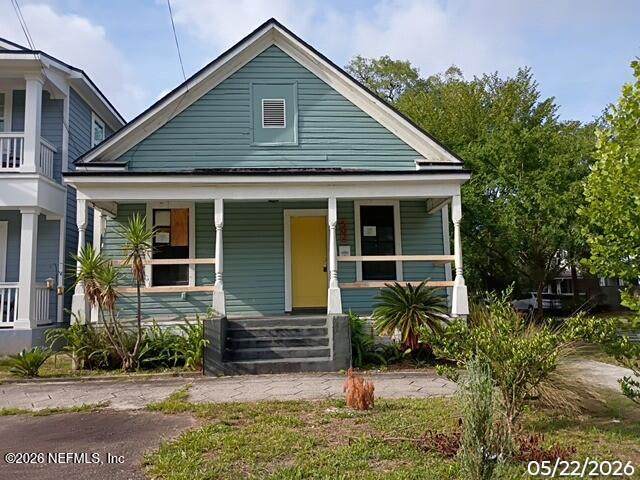 502 5TH Street - Photo 1