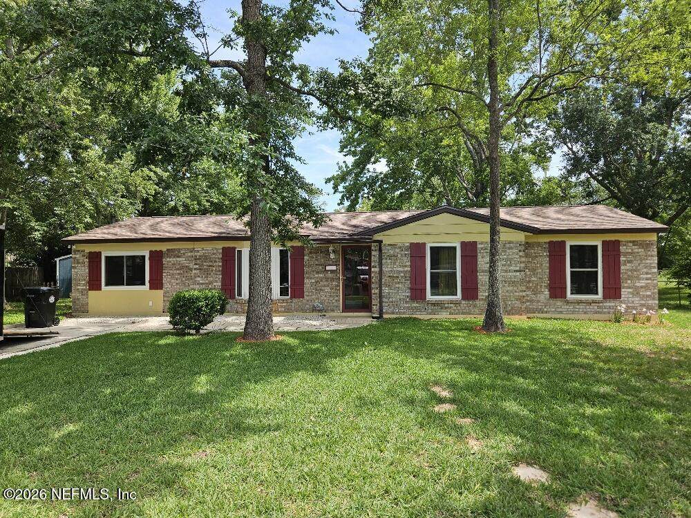 1723 Mary Beth Court - Photo 1