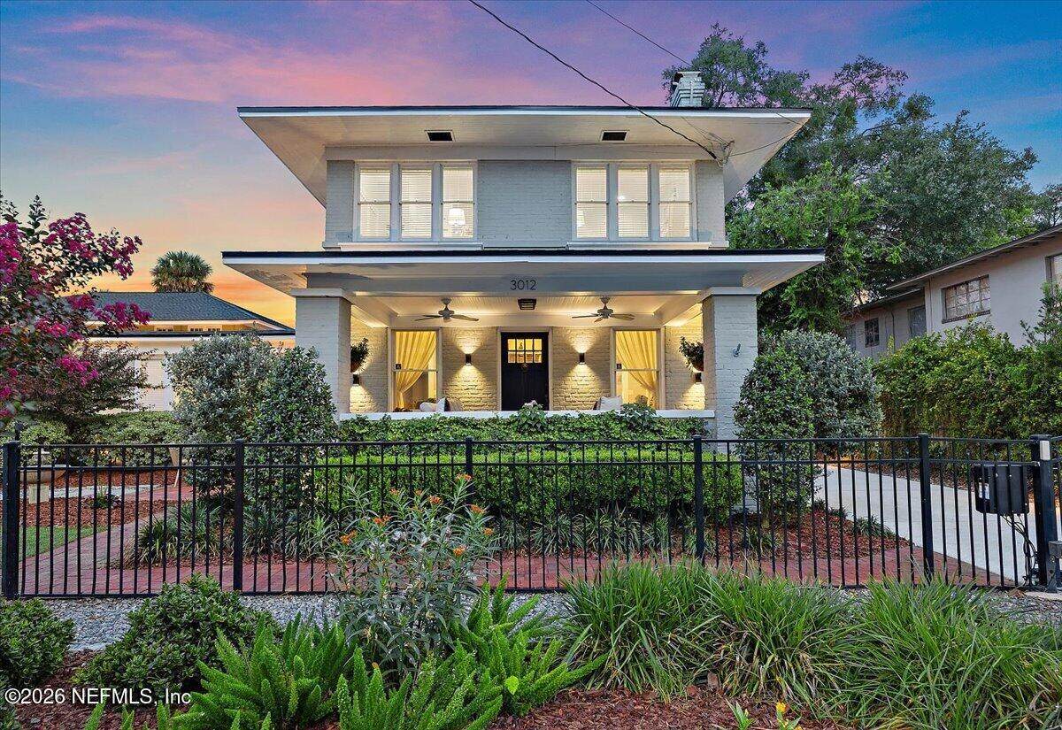 3012 Oak Street - Photo 1