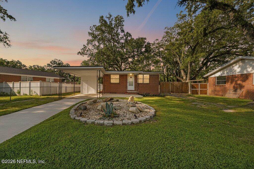 5248 Royce Ave Avenue - Photo 1