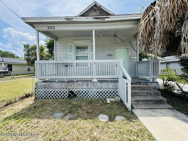 1116 Evergreen Avenue - Photo 1