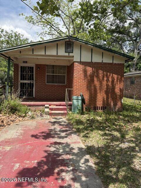 2081 Baldwin Street - Photo 1