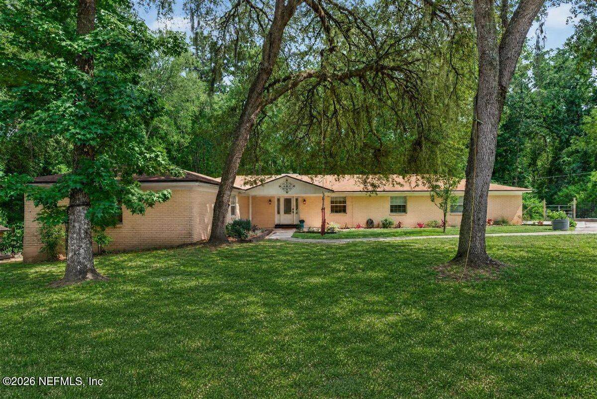 3621 County Road 215 - Photo 1
