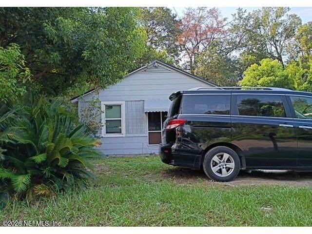 1024 Kenmore Street - Photo 1
